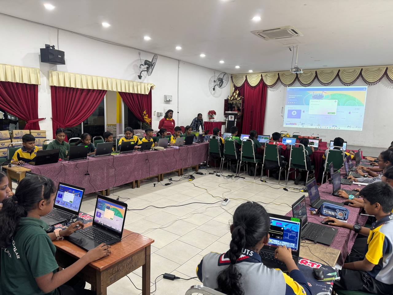 STEM workshop at SJKT Gelang Patah, Johor Bahru